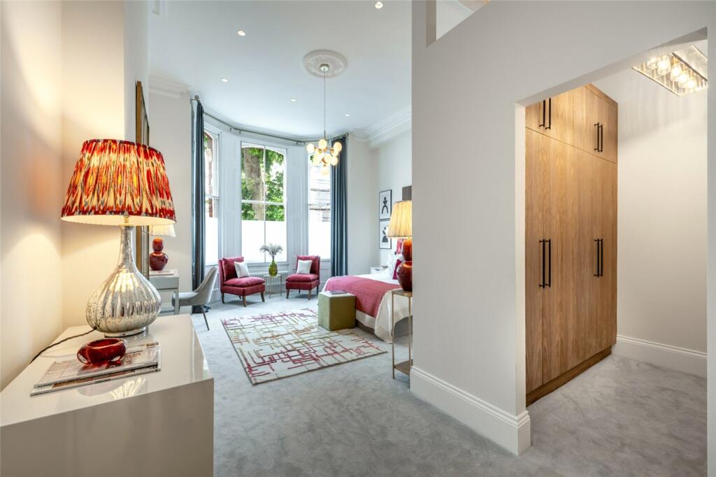 Warrington-Crescent-Little Venice-W9-12